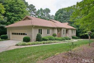3020 Daventry Ln, Raleigh, NC 27613-6506