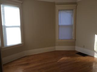 87 George St, Saint Paul MN  55107-2908 exterior