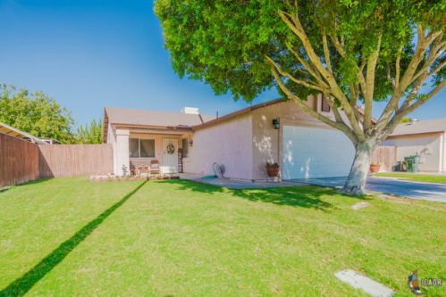 995 Eucalyptus Ave, Brawley, CA 92227-3406