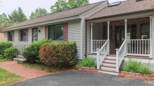 2 Howe St, Allenstown, NH 03275-2111