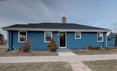 301 Neva Ave, Glenview, IL 60025-5009