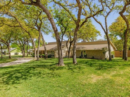 1901 Yokley Rd, Rockdale, TX 76567-2041