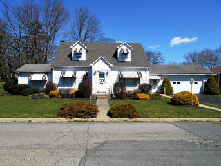 507 Mckinley Ave, Bangor PA  18013-1240 exterior