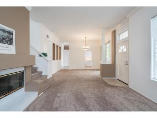 2857 Ballesteros Ln, Tustin, CA 92782-1116