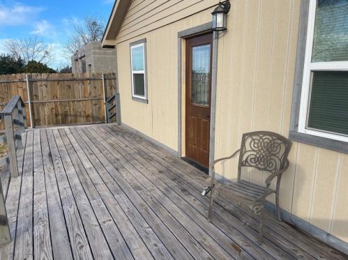 1716 Hidden Valley Rd, Granbury TX  76049-5653 exterior