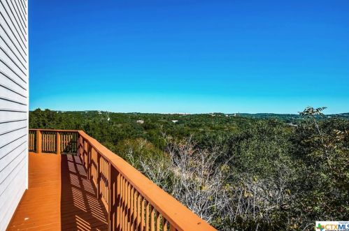 180 Elm Vly Dr, Spring Branch TX 78163-1821 exterior