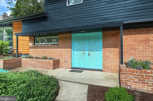 173 Strathcona Dr, York PA  17403-3830 exterior