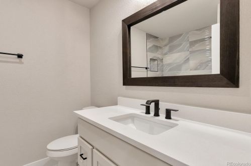 6122 Galena Ct, Englewood CO  80111-5428 exterior