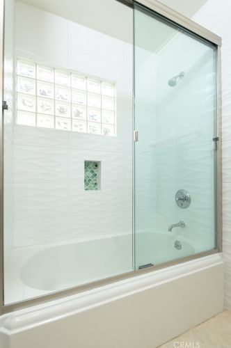 3451 Mevel Pl, Glendale CA  91214-1141 exterior
