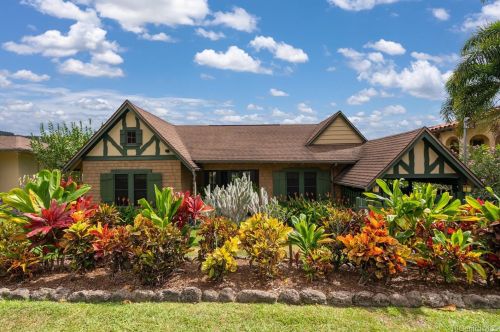 2531 Ferdinand Ave, Honolulu, HI 96822-1739