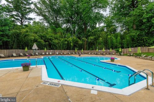 9039 Sligo Creek Pkwy, Silver Spring MD 20901-3301 exterior