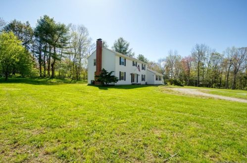 166 Windtree St, Torrington, CT 06790-7903