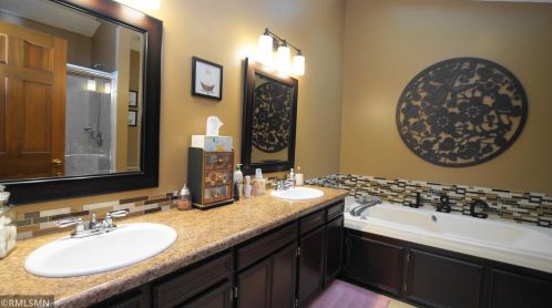 13747 Georgia Dr, Saint Paul MN  55124-7627 exterior