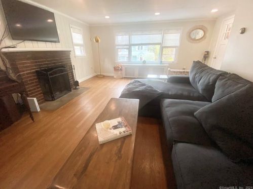 52 Raymond Ter, Norwalk CT  06855-1302 exterior