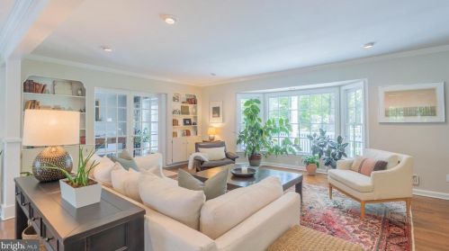 8 Nelson Rdg Rd, Princeton NJ  08540-7426 exterior