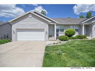 157 Rolling Oaks Dr, Collinsville, IL 62234-6001