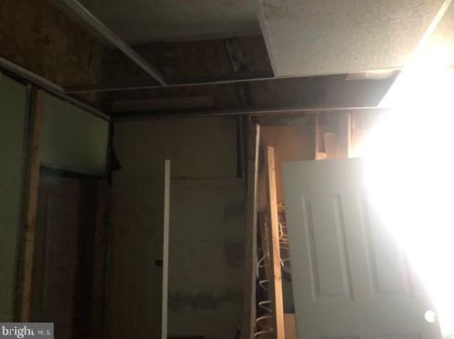 937 Jackson St, Philadelphia PA  19148-3120 exterior