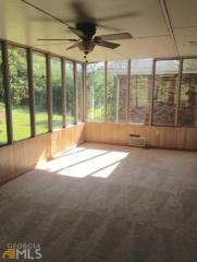 231 Oak Cliff Dr, Toccoa, GA 30577-8308