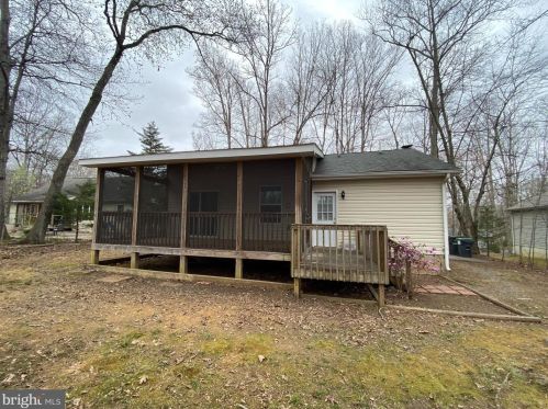 105 Tall Pines Ave, Locust Grove VA  22508-5204 exterior