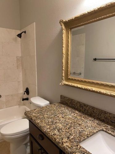 1338 Beech Dr, Conroe TX  77385-9709 exterior