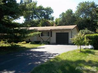 6503 Silver Lake Rd, Trout Valley, IL 60013-1593