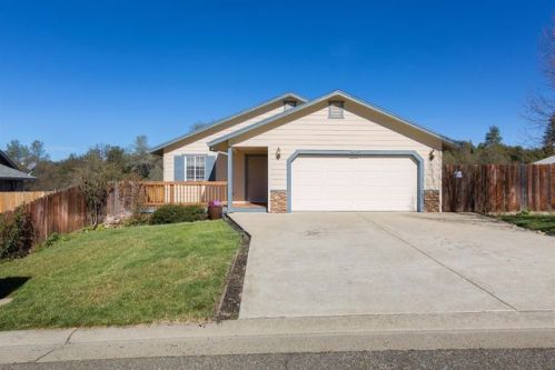 2329 Davis Ct, Swansboro Country, CA 95667-7767