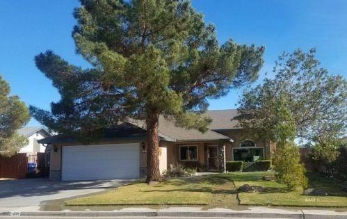 604 Erin St, Ridgecrest, CA 93555-4978