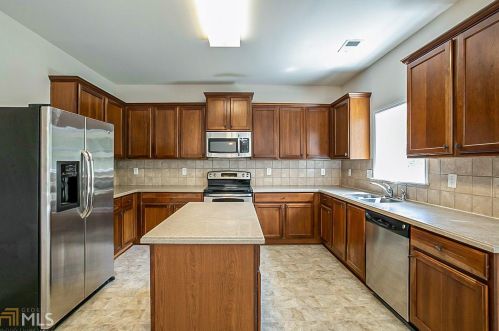 151 Mill Creek Ave, Holly Springs, GA 30115-6078
