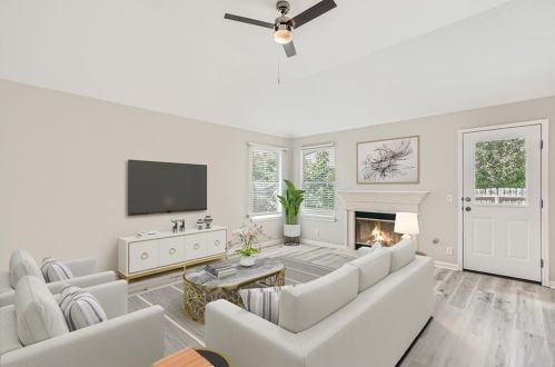 102 Evergreen Cir, Georgetown, TX 78626-4805