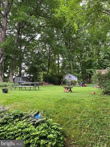 1017 Hollywood Ave, Silver Spring, MD 20904-3038