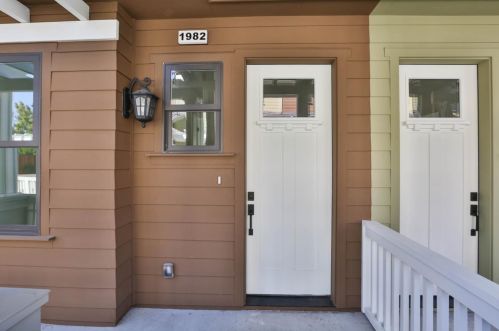 1982 Montecito Ave, Mountain View, CA 94043-4356