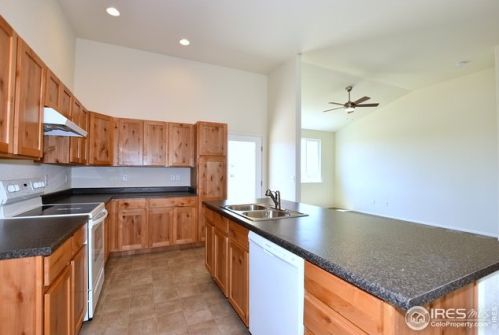 2668 Emerald St, Loveland CO 80537-2013 exterior