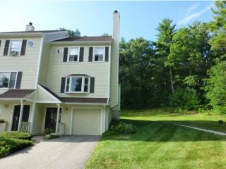 40 Cricket Hill Dr, Merrimack, NH 03054-6621