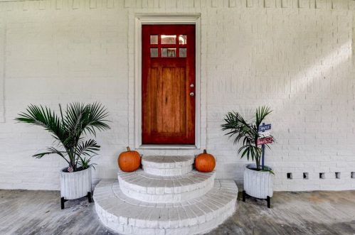 9550 Lake Conroe Dr, Conroe TX  77304-3702 exterior