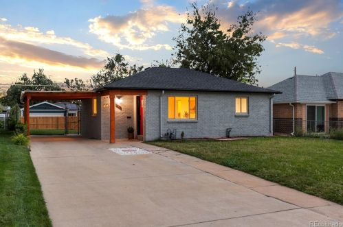 3295 Oneida St, Denver CO  80207-2225 exterior