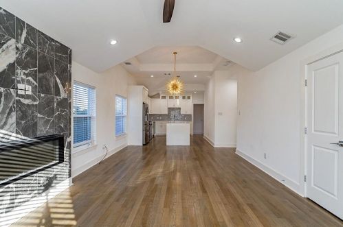 1522 Arizona Ave, Dallas TX  75216-1408 exterior