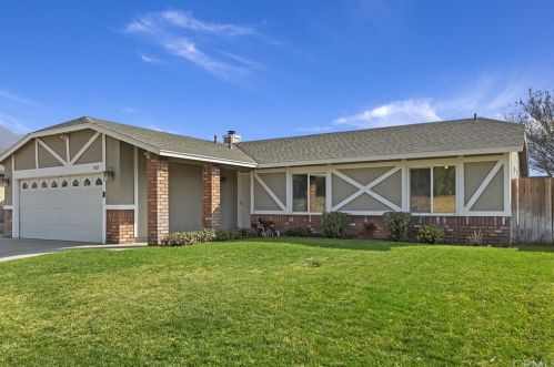 5867 Cynthia St, San Bernardino, CA 92407-2241