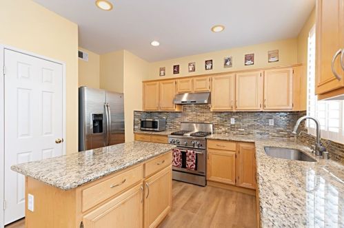 14 Brookhollow, Irvine CA  92602-0788 exterior