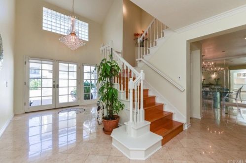 15 Sunrise, Irvine CA  92603-3719 exterior