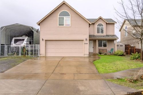 3248 Joseph St, Lebanon, OR 97355-4144