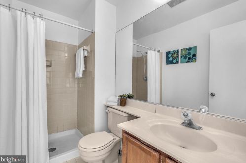 2938 Schoolhouse Cir, Silver Spring MD 20902-2561 exterior