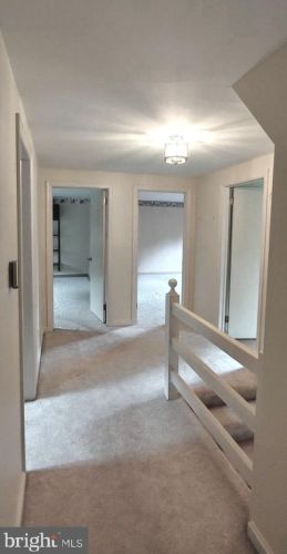 2608 Beechwood Rd, Lancaster PA  17601-4802 exterior