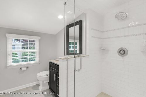 174 White St, Tinton Falls NJ exterior