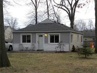 3416 Zone Ave, Toledo OH  43617-1072 exterior