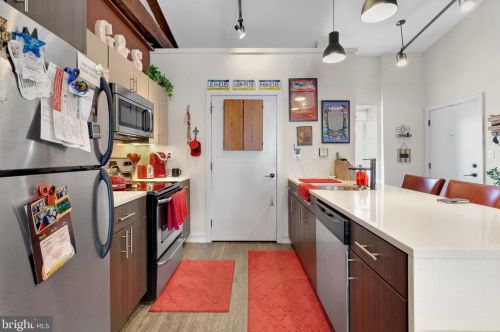 1514 9th St, Philadelphia, PA 19147-6428