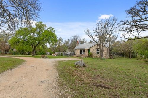 1103 Bluebonnet Dr, Cedar Park, TX 78613-2153