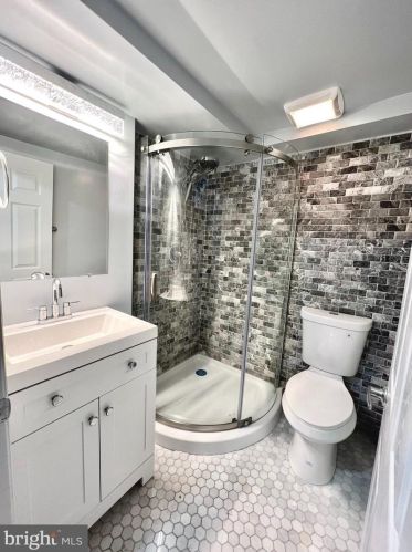 11706 Hatcher Pl, Silver Spring MD 20902-2316 exterior