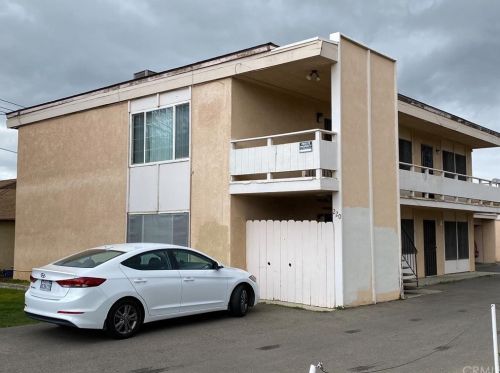 218 K St, Los Banos, CA 93635-4054