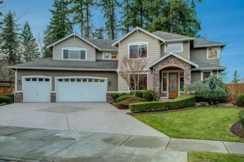 8614 198th St, Bothell, WA 98011-5914