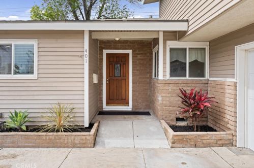 401 Fann St, Anaheim CA  92804-2619 exterior